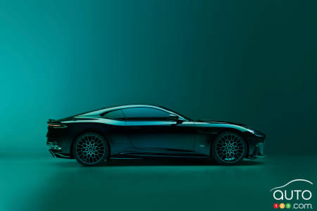 2023 Aston Martin DBS 770 Ultimate - Profile